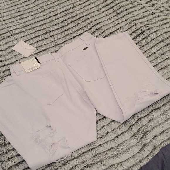 White distressed Kancan jeans size 28 - Picture 9 of 10